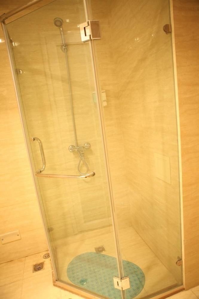 Zhenzhou Lantian Business Hotel Чжэнчжоу Экстерьер фото